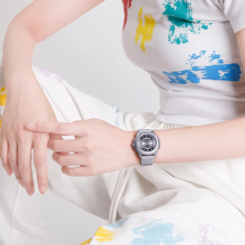 NAVIFORCE 7107 Watch for Women - огляд і ціна Silicone Band Women